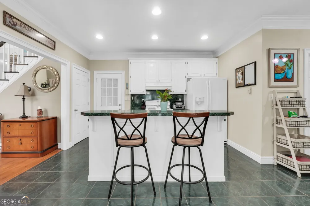 561 Harbour Shores DR Jackson, GA 30233