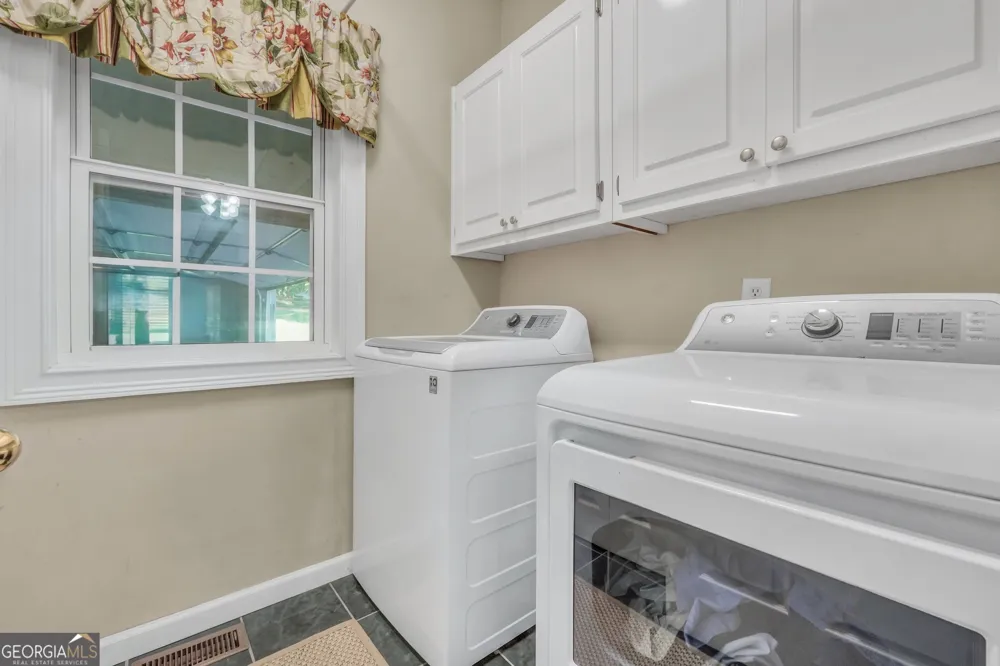 561 Harbour Shores DR Jackson, GA 30233