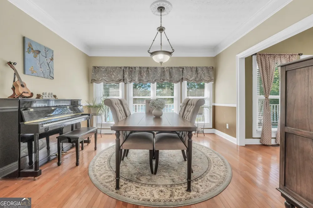 561 Harbour Shores DR Jackson, GA 30233