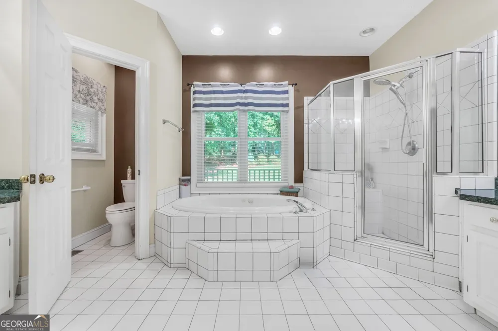561 Harbour Shores DR Jackson, GA 30233