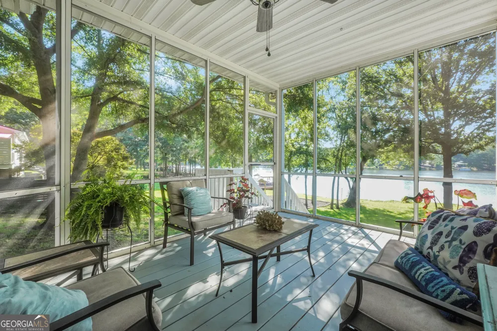561 Harbour Shores DR Jackson, GA 30233