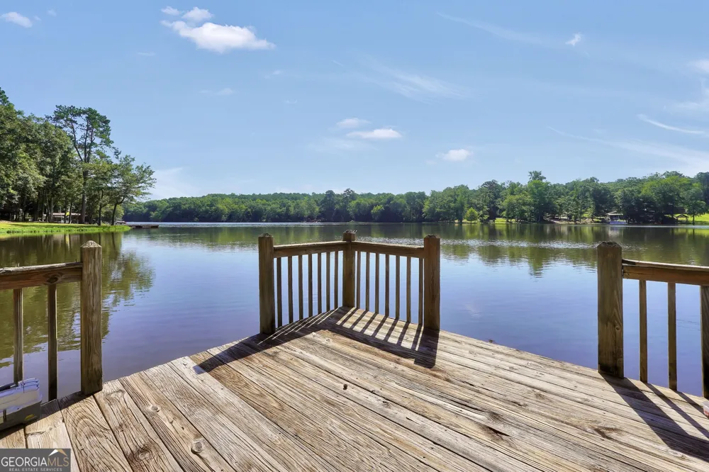 561 Harbour Shores DR Jackson, GA 30233