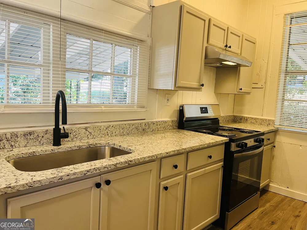 1405 Austin ST LaGrange, GA 30240