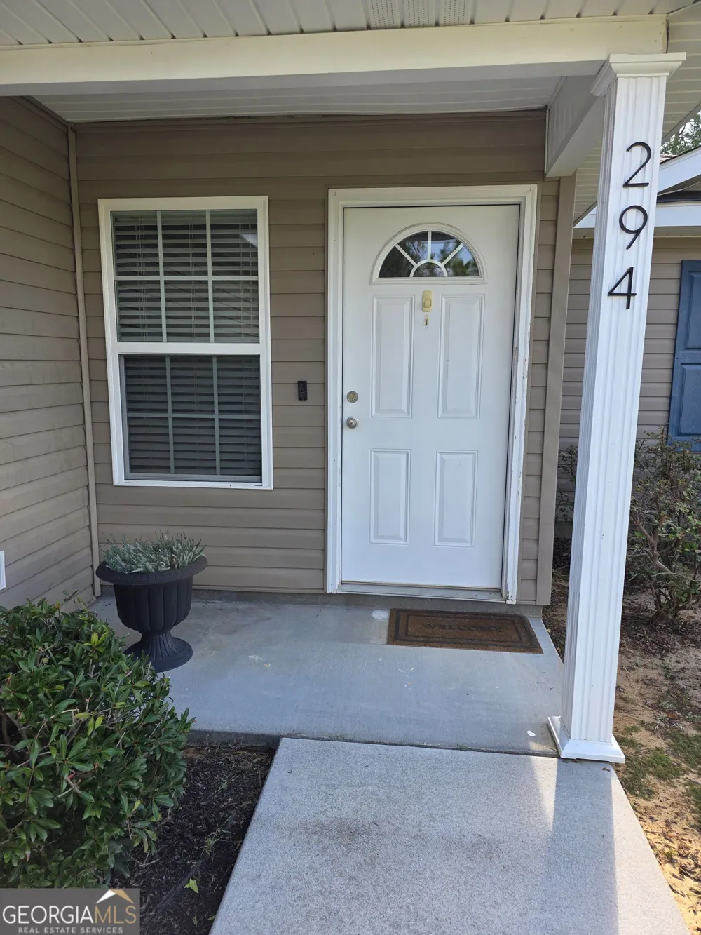 294 Lakeside CIR Baxley, GA 31513