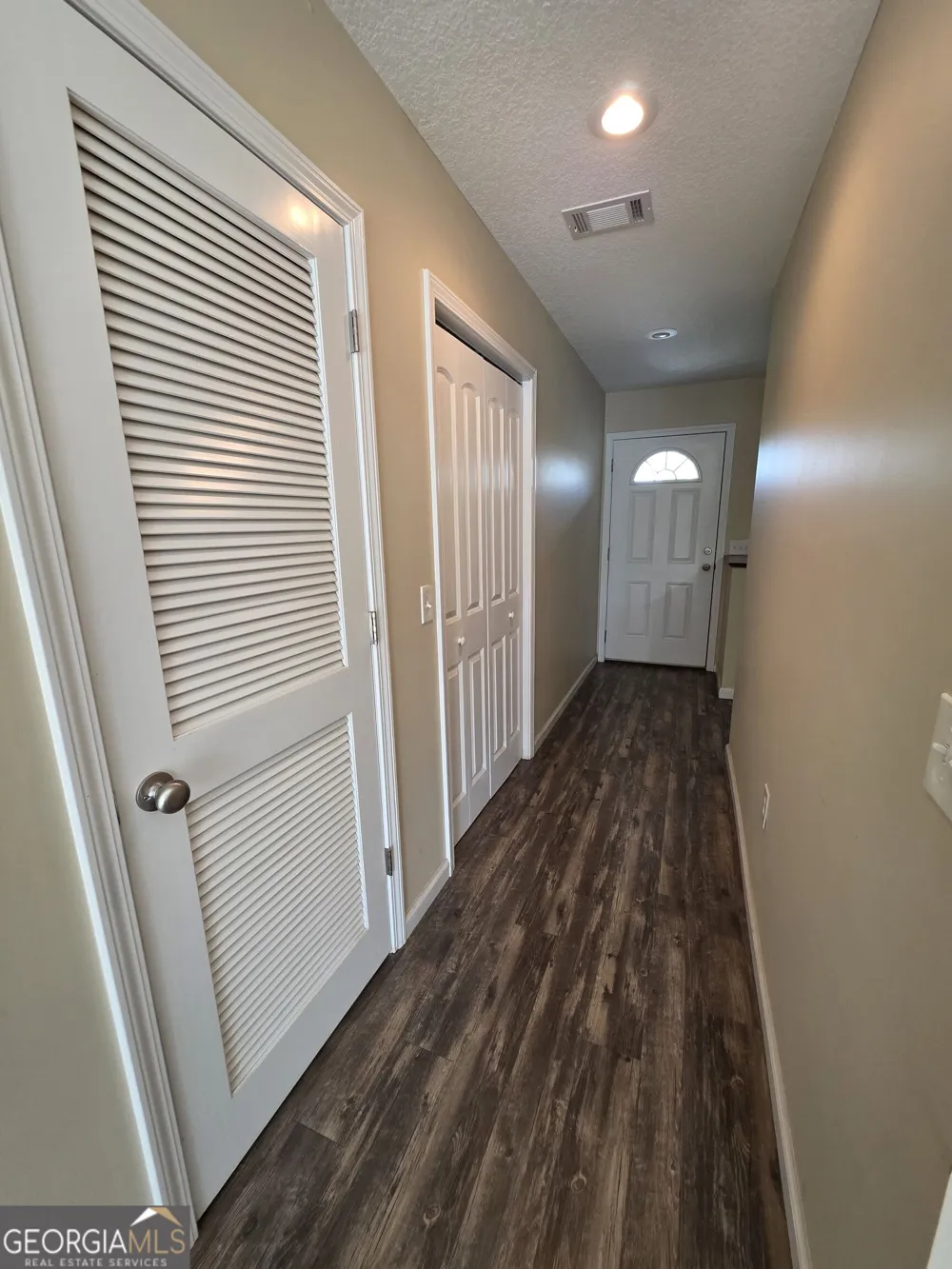 294 Lakeside CIR Baxley, GA 31513
