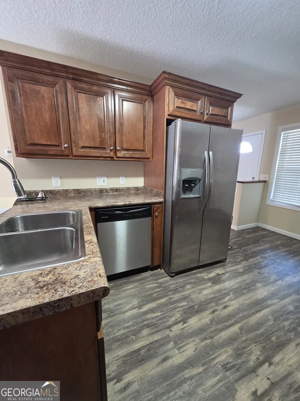 294 Lakeside CIR Baxley, GA 31513