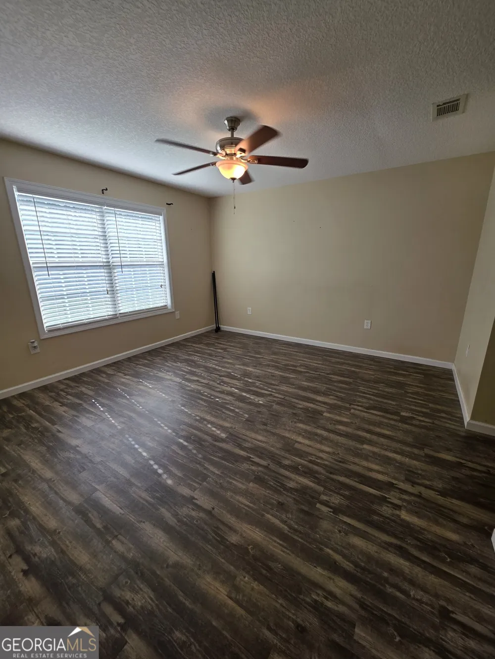 294 Lakeside CIR Baxley, GA 31513