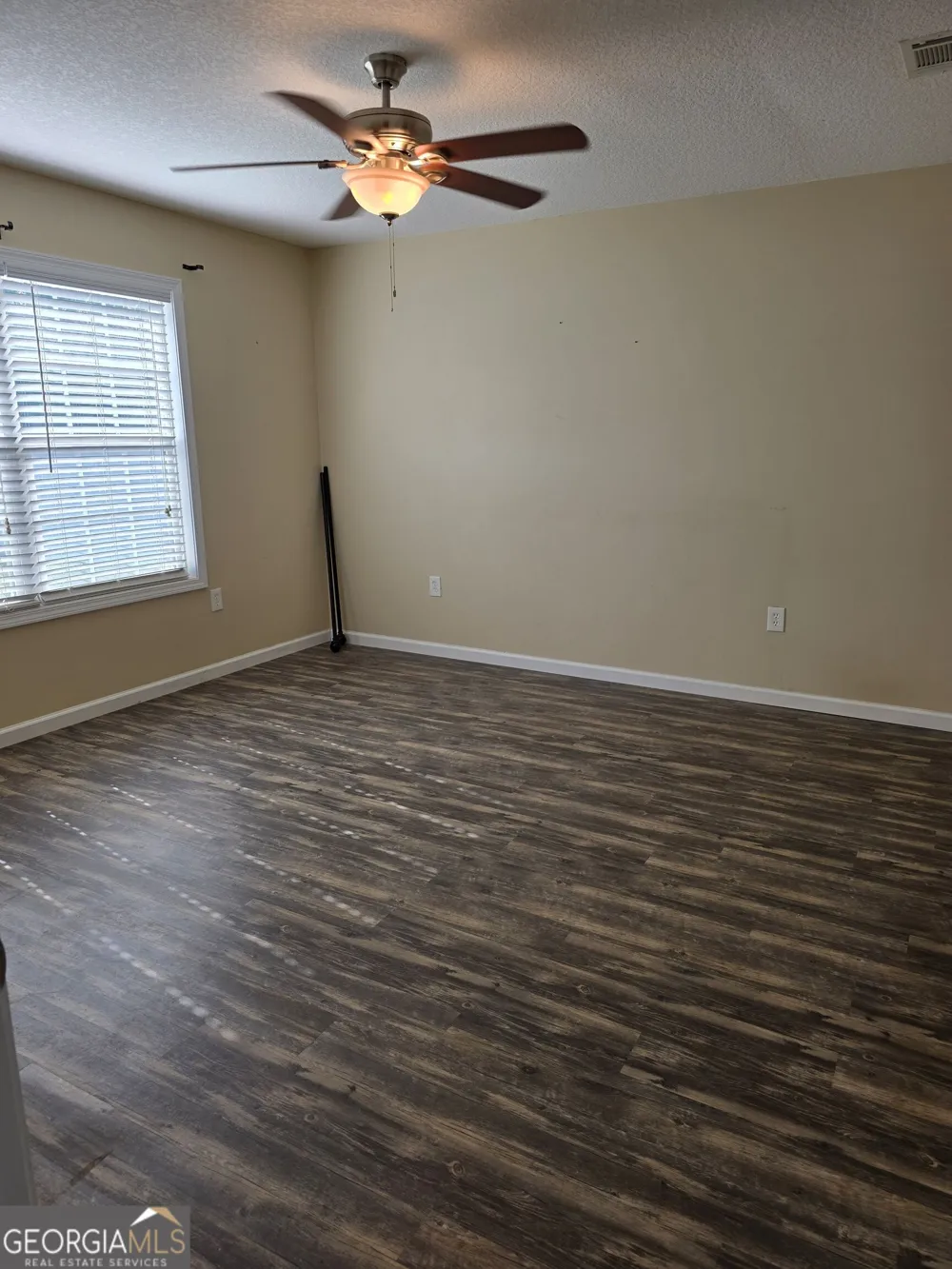 294 Lakeside CIR Baxley, GA 31513