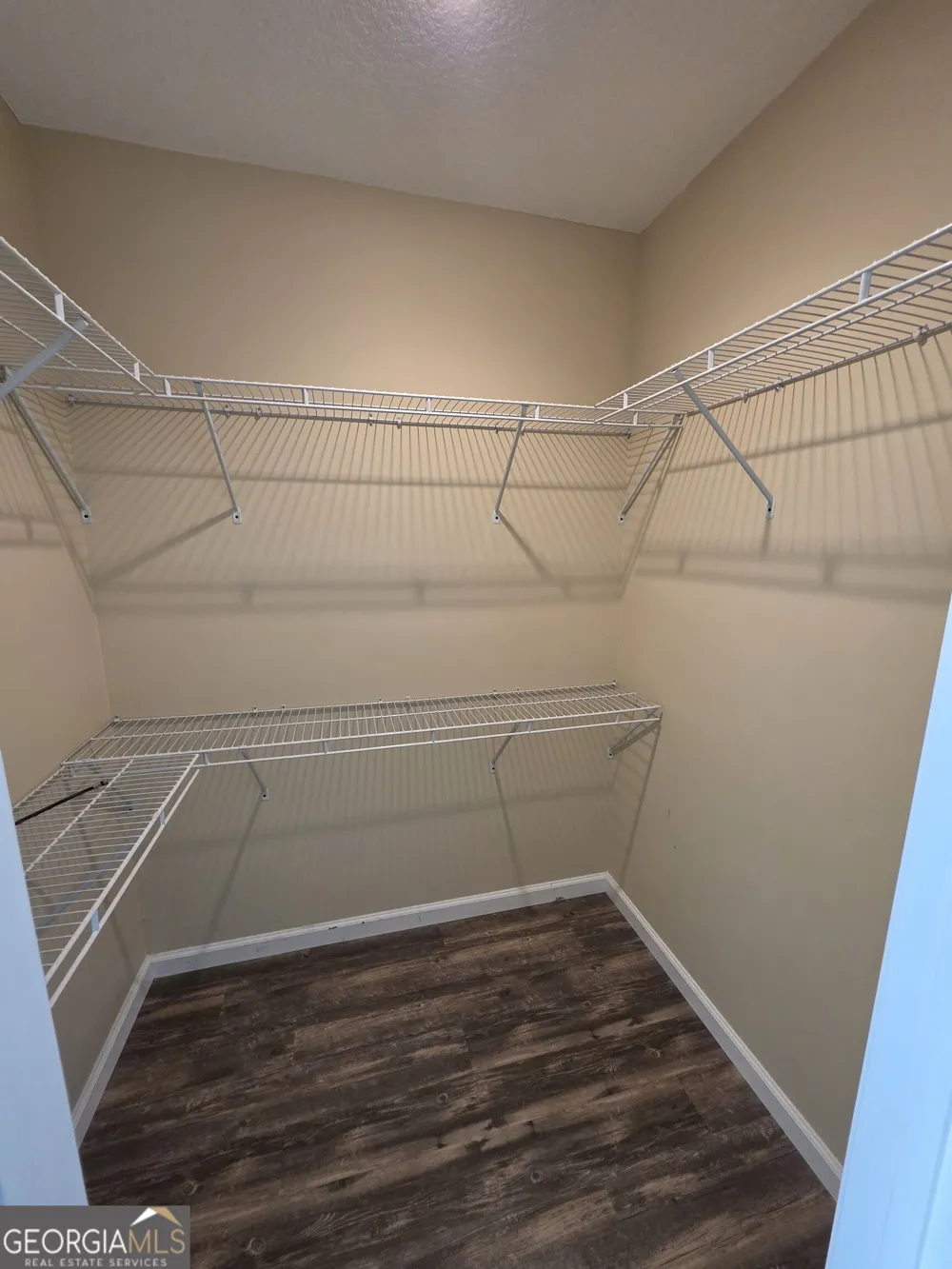 294 Lakeside CIR Baxley, GA 31513