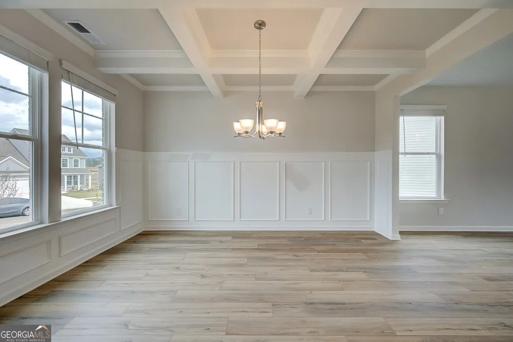 28 Fayme CT Newnan, GA 30263