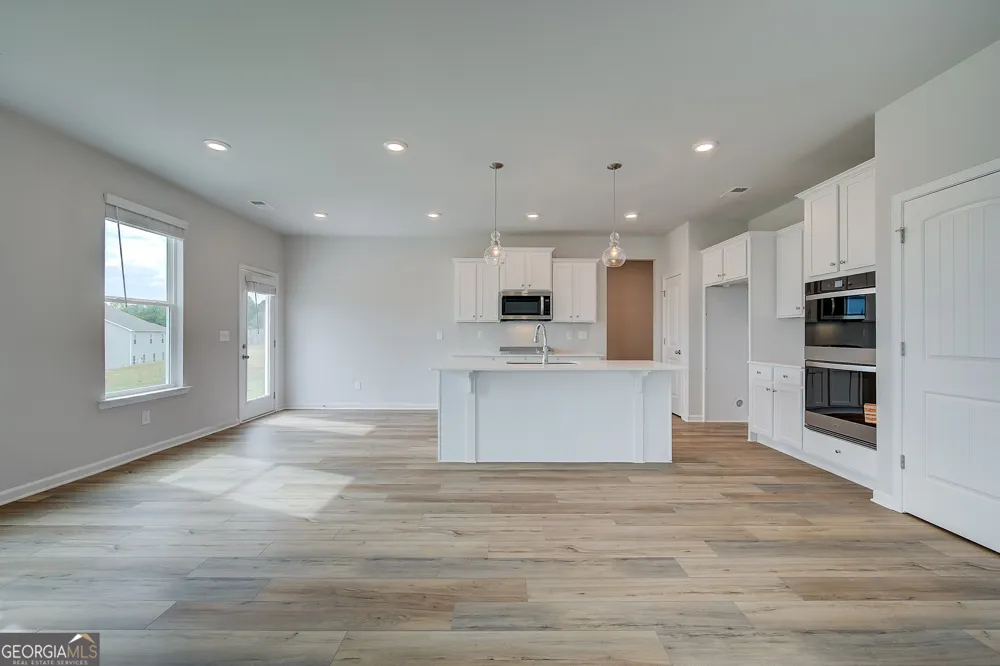 28 Fayme CT Newnan, GA 30263
