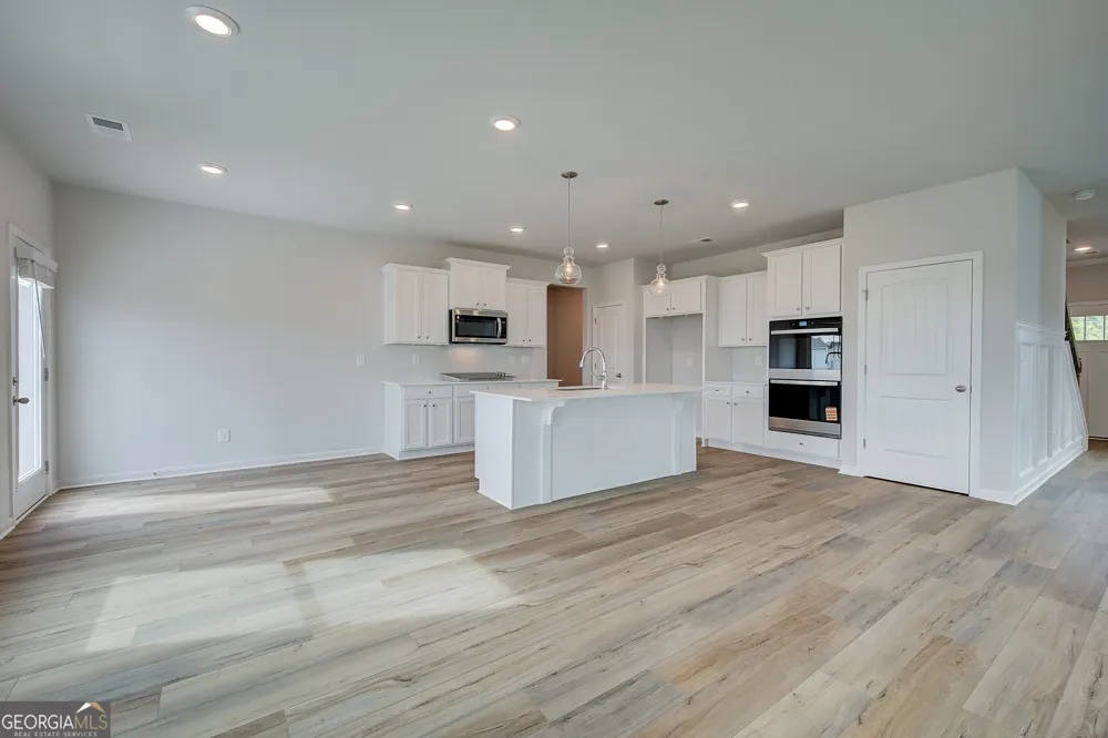 28 Fayme CT Newnan, GA 30263
