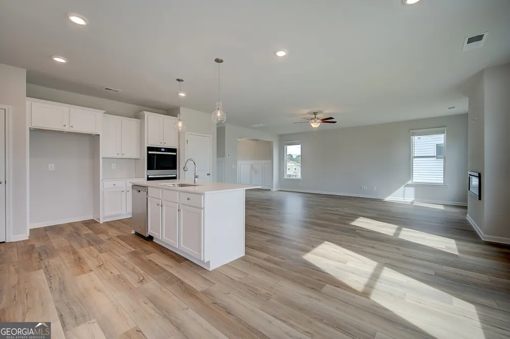 28 Fayme CT Newnan, GA 30263