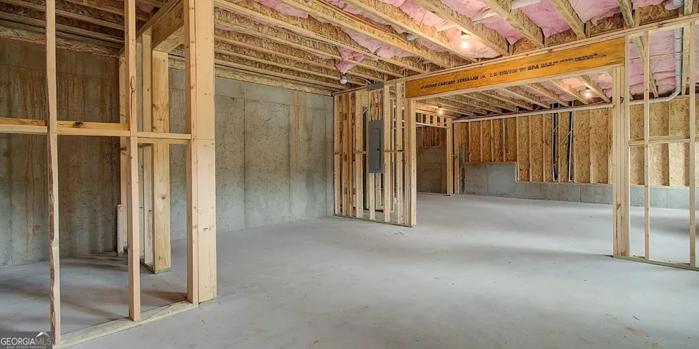 28 Fayme CT Newnan, GA 30263