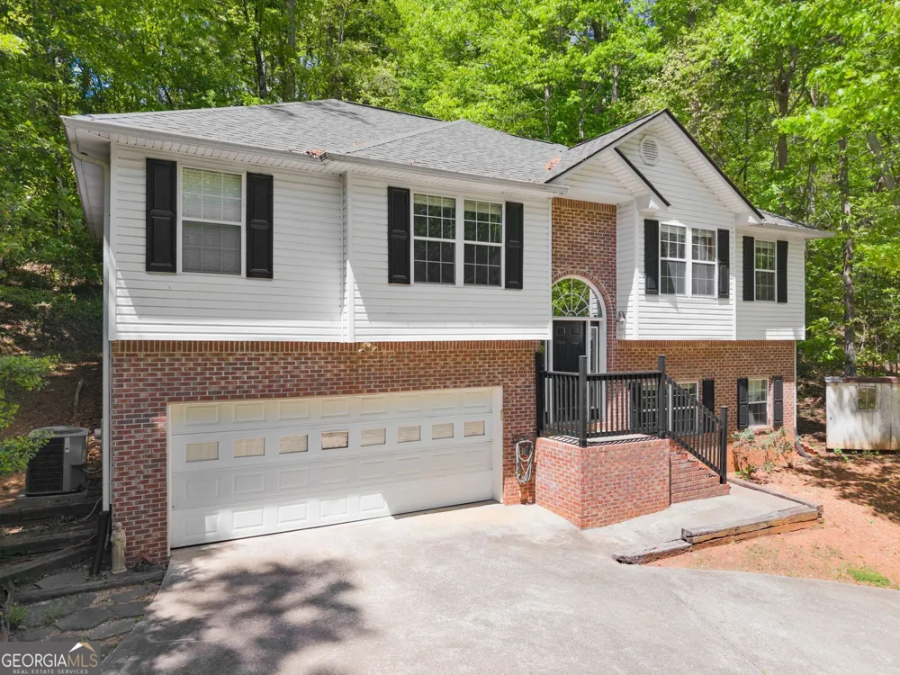 162 Greenview CT Cleveland, GA 30528