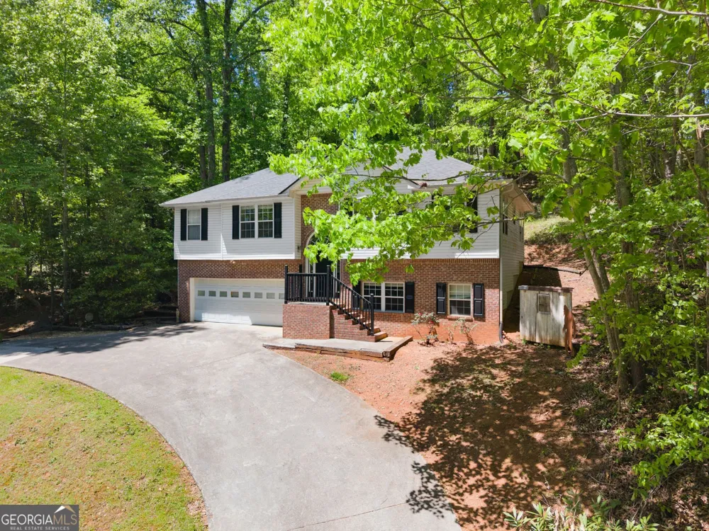 162 Greenview CT Cleveland, GA 30528