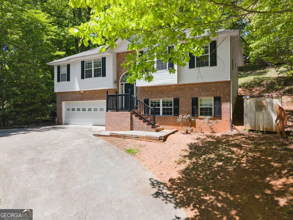 162 Greenview CT Cleveland, GA 30528