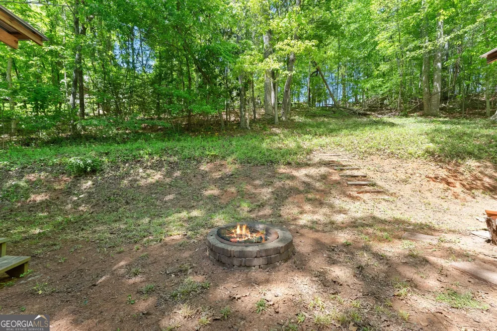 162 Greenview CT Cleveland, GA 30528