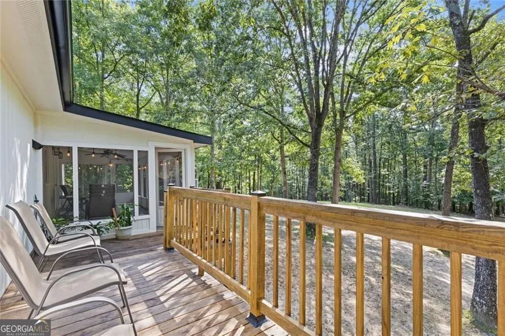 681 Pumpkinvine RD Acworth, GA 30101