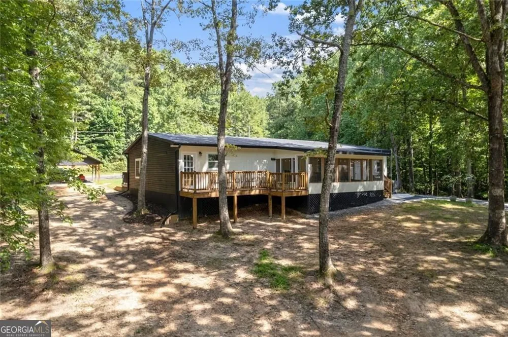 681 Pumpkinvine RD Acworth, GA 30101