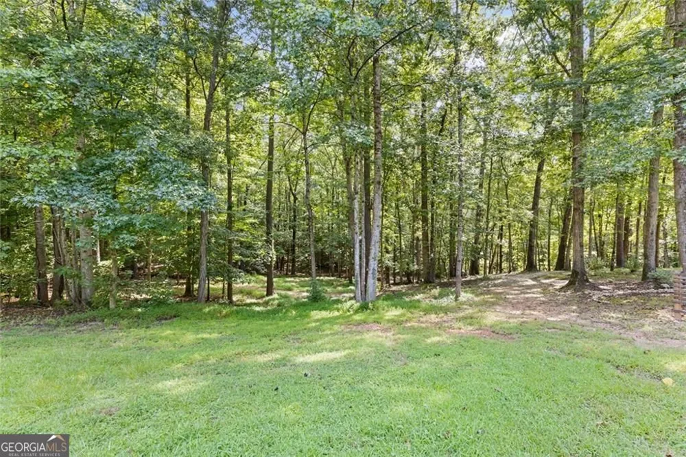 681 Pumpkinvine RD Acworth, GA 30101