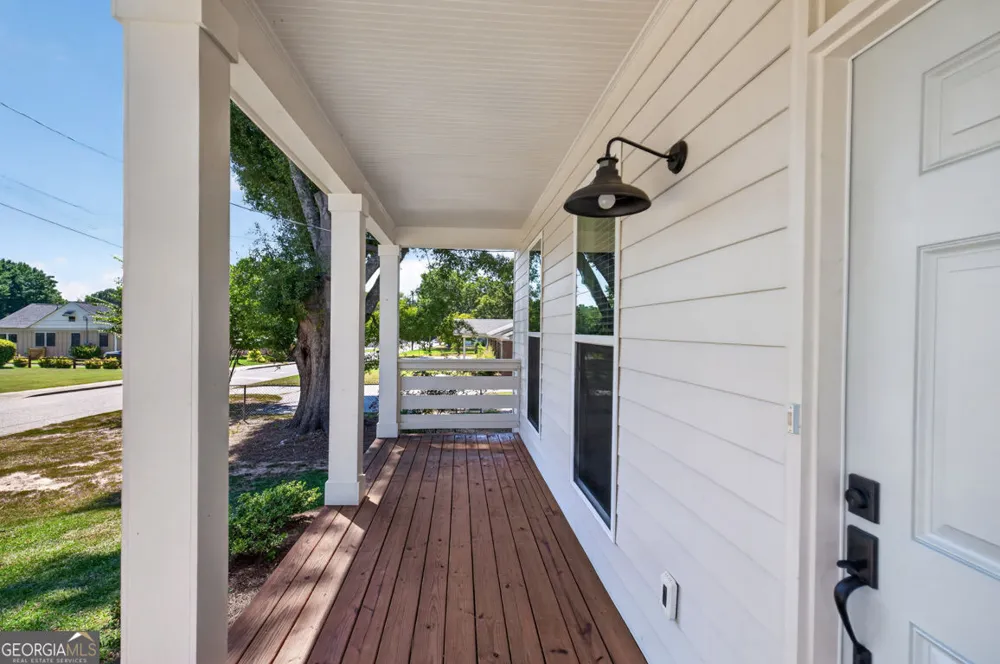 125 E 5th ST Monroe, GA 30655