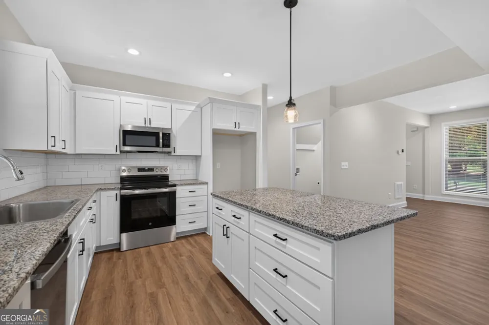 125 E 5th ST Monroe, GA 30655