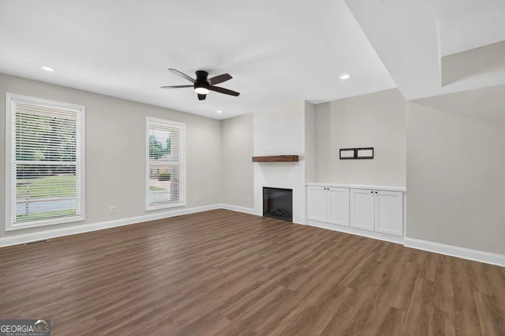 125 E 5th ST Monroe, GA 30655