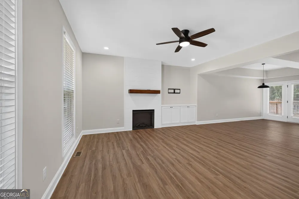 125 E 5th ST Monroe, GA 30655