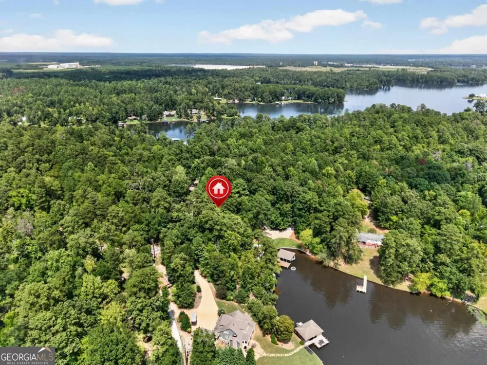 966 Dennis Station RD Eatonton, GA 31024