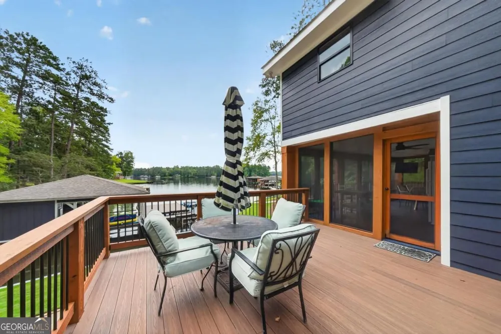 966 Dennis Station RD Eatonton, GA 31024