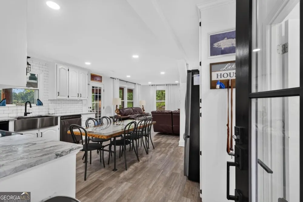 966 Dennis Station RD Eatonton, GA 31024