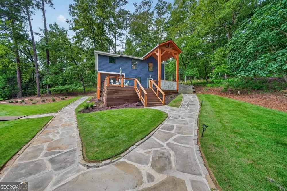 966 Dennis Station RD Eatonton, GA 31024