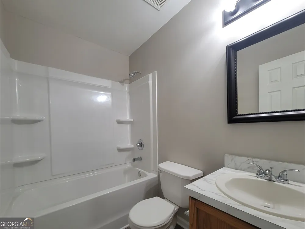 412 Missi LN Winder, GA 30680