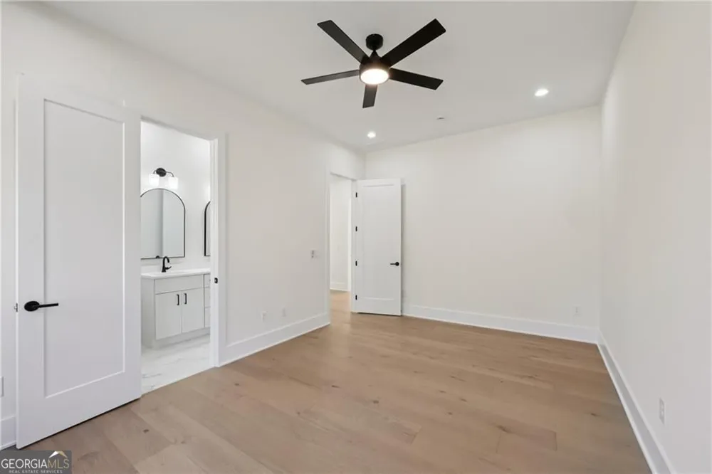 93 Rocky Ridge WAY Auburn, GA 30011