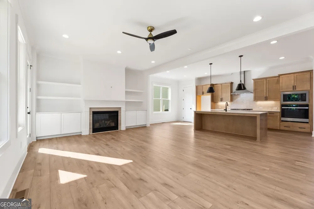 3350 Hillshire DR Cumming, GA 30028