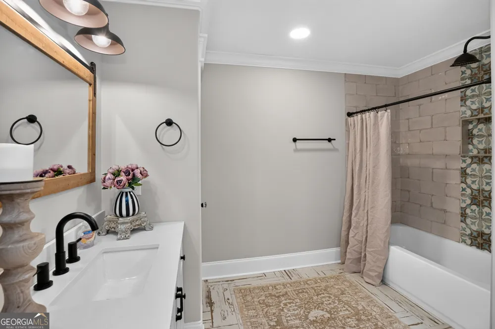 109 Forest Pointe DR Forsyth, GA 31029