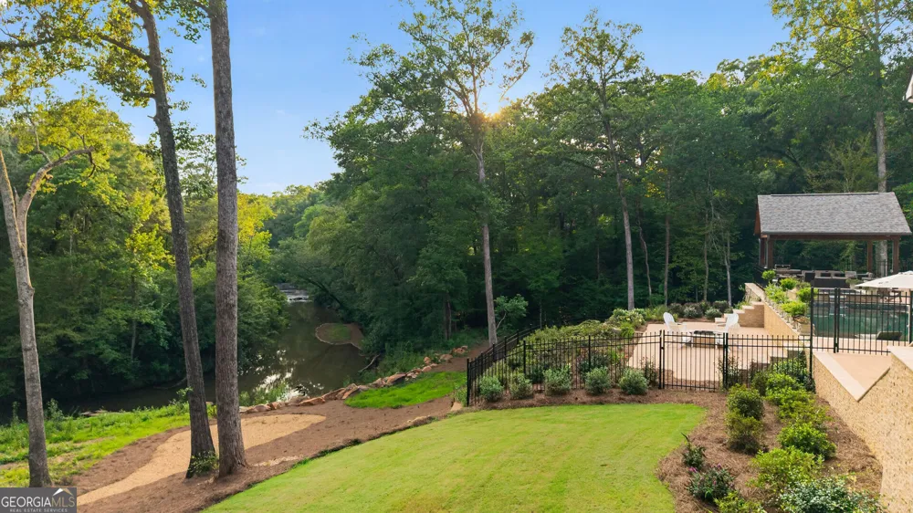 109 Forest Pointe DR Forsyth, GA 31029