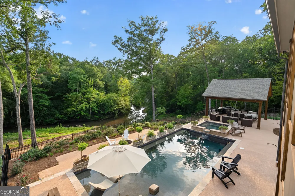 109 Forest Pointe DR Forsyth, GA 31029