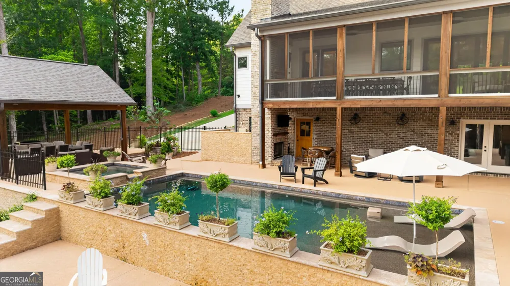 109 Forest Pointe DR Forsyth, GA 31029