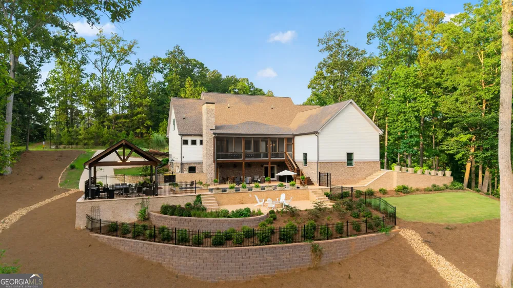 109 Forest Pointe DR Forsyth, GA 31029