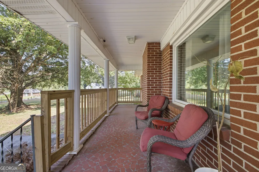 521 Mcdaniel Station RD SW Calhoun, GA 30701