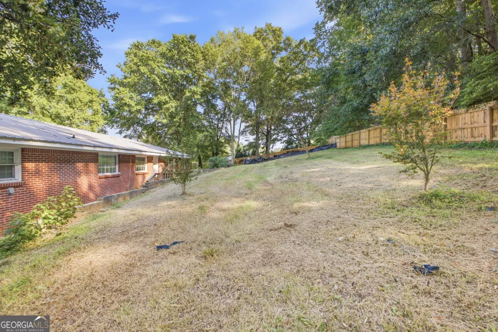 521 Mcdaniel Station RD SW Calhoun, GA 30701