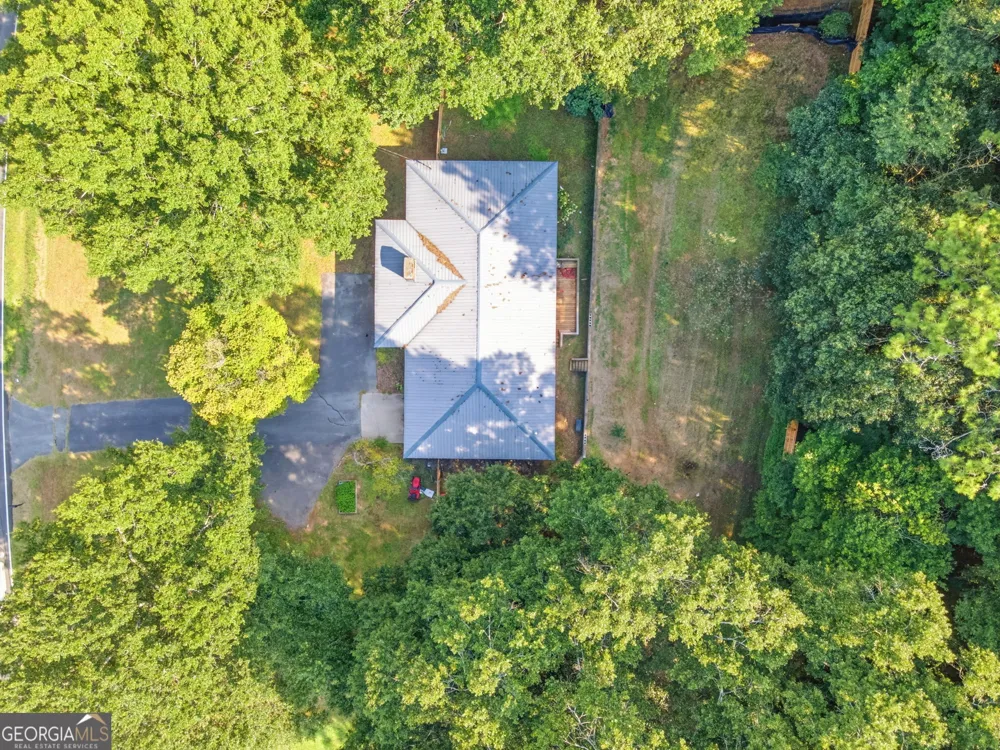 521 Mcdaniel Station RD SW Calhoun, GA 30701