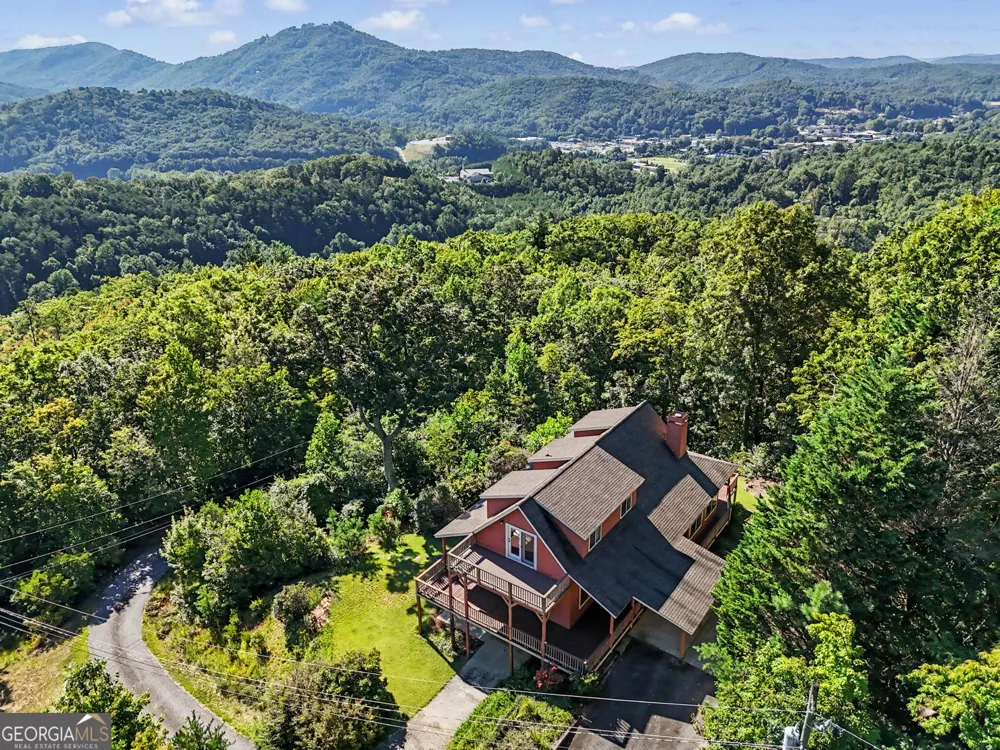 1387 Valley ST Clayton, GA 30525