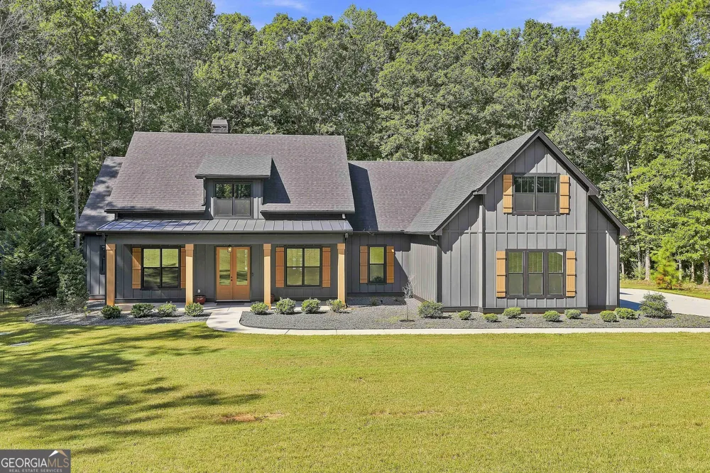 180 Lawshe Farm DR Senoia, GA 30276