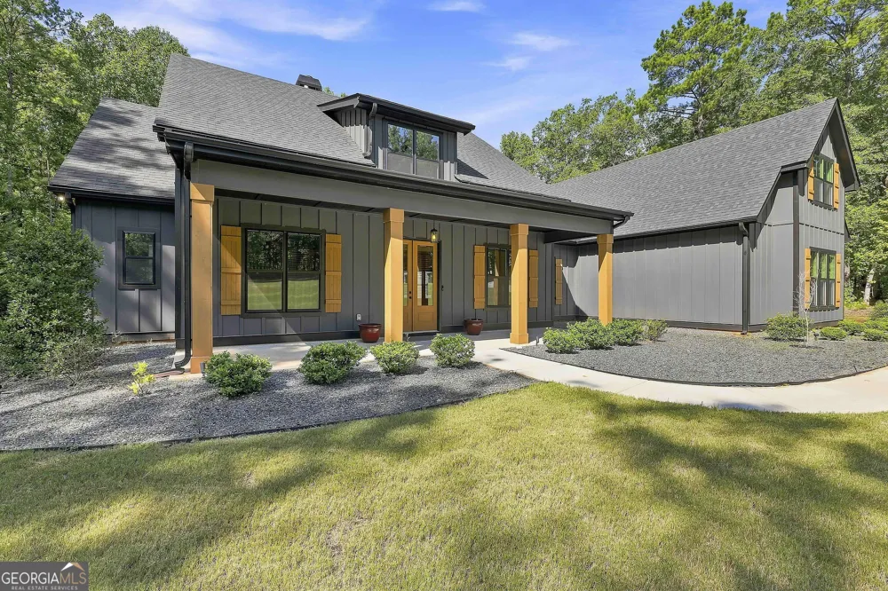 180 Lawshe Farm DR Senoia, GA 30276