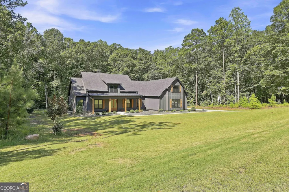 180 Lawshe Farm DR Senoia, GA 30276