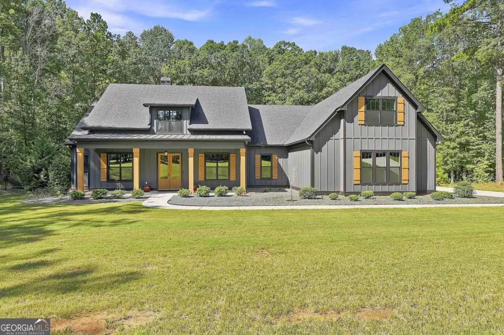 180 Lawshe Farm DR Senoia, GA 30276