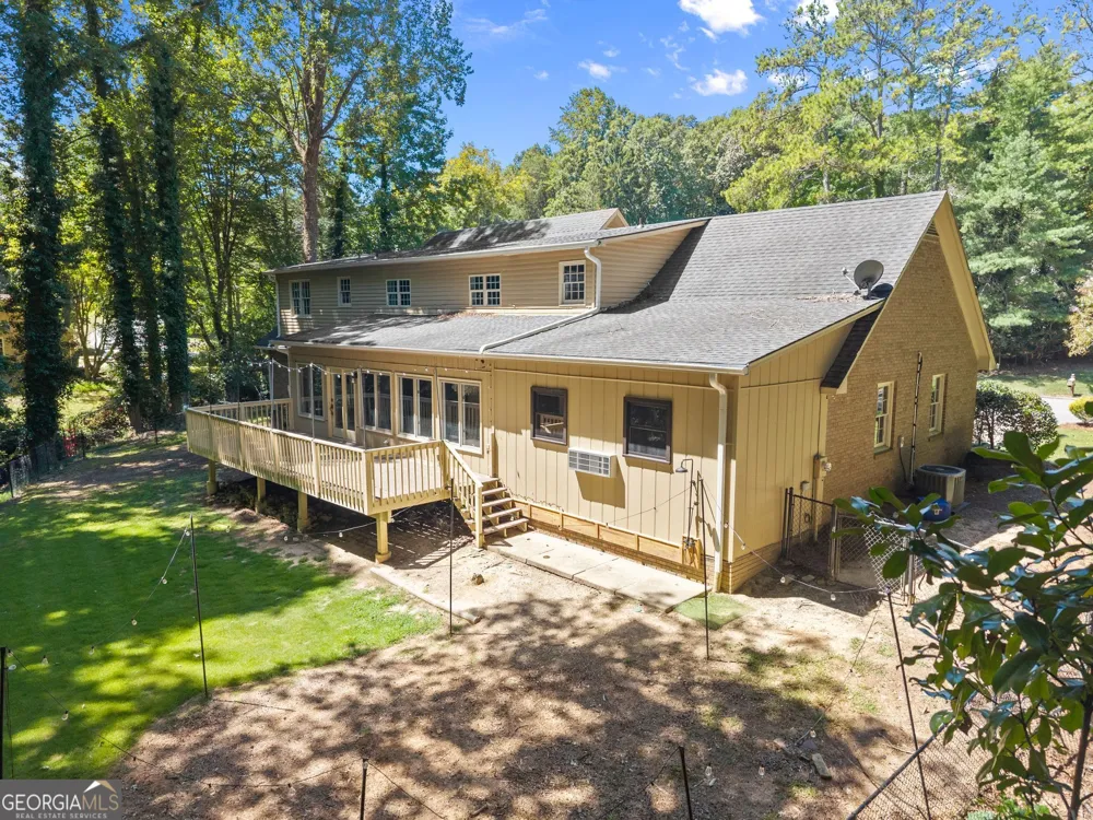 1479 Burns DR NE Gainesville, GA 30501